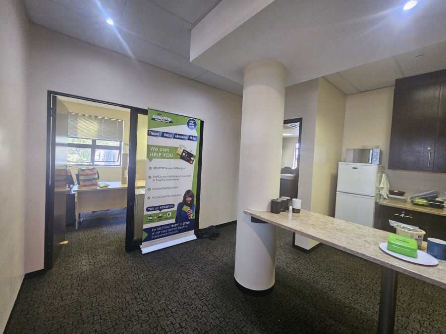 To Let commercial Property for Rent in Vincent Eastern Cape